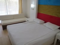 IMG_1196.JPG