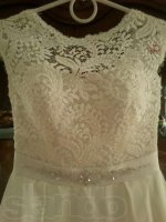 143276625_4_644x461_prodatsya-veslne-plattya-moda-i-stil.jpg