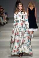NAVRO_ss16-18.jpg