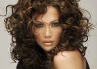 1428563070_jennifer-lopez-pierde-pelo-590x422.jpg
