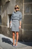 total-grey-look-street-style-skirt-sweater-2.jpg