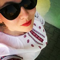white_top_embroidered_2015_IMG_0359.jpg