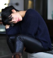 fall_leather_pants.jpg