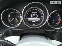 mercedes-benz_e-class__177476391fx.jpg